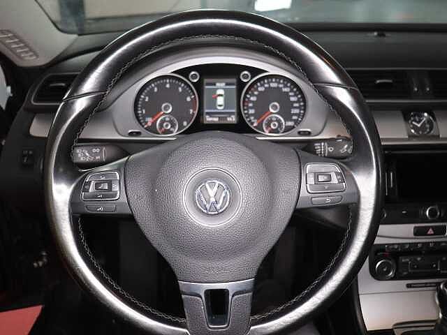 Volkswagen Passat CC 1.8 TSI TÜV bis 08/2025 Navi Sitzheizung 5Sitzer