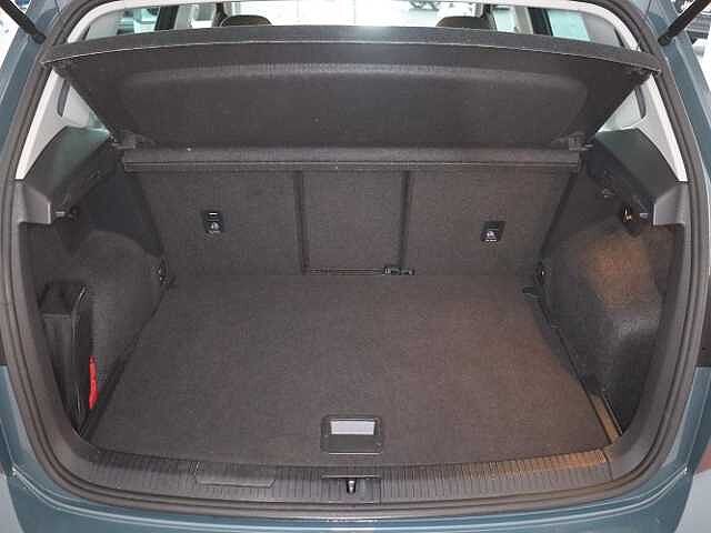 Volkswagen Golf Sportsvan IQ. Drive 1.0TSI 190,-ohne Anzahlung AHK Navi Sitzheizung
