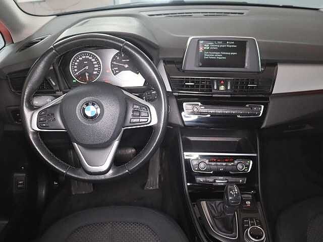 BMW 2er 225e Advantage Klima Navi