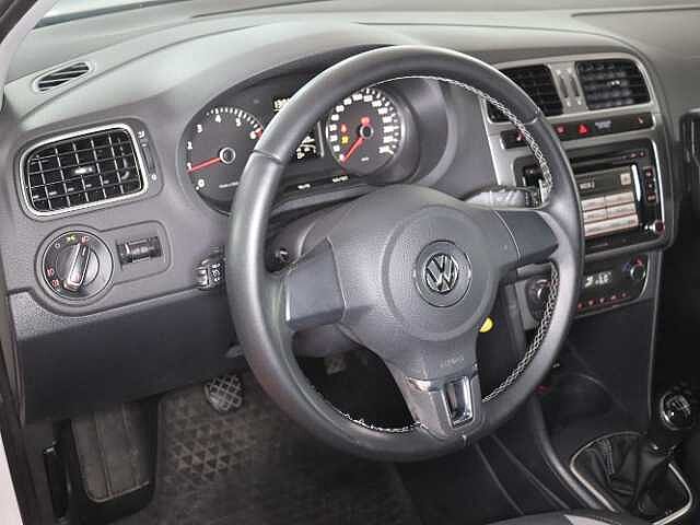 Volkswagen Polo Life Trend 1.2 TÜV 07/26 Sportsitze Einparkhilfe Sitzheizung LM