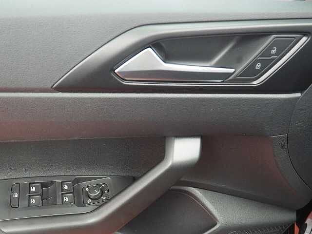 Volkswagen Taigo 1.0TSI 236,- ohne Anzahlung Parkpilot Sitzkomfortpaket Sitzheizung